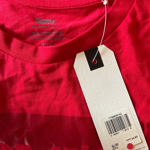 Levi’s t shirt - Picture 2 of 2